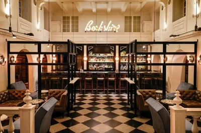 Lobby at ACME Hotel Chicago