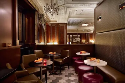 Restaurant and bar at The Blackstone, Autograph Collection