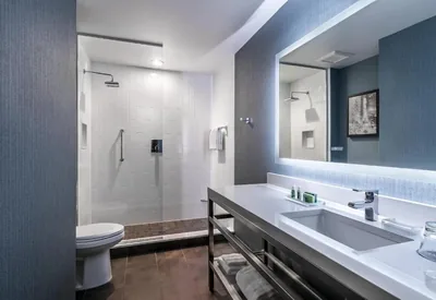 Guest room at Cambria Hotel Chicago Loop