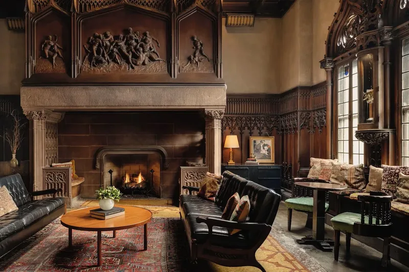 Lobby at Chicago Athletic Association Hotel