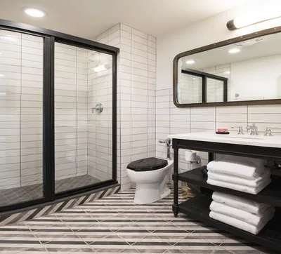 Guest room at The Chicago Hotel Collection River North
