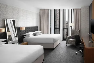 Guest room at Hotel Chicago Downtown, Autograph Collection