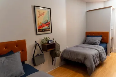 Guest room at Chicago Parthenon Hostel