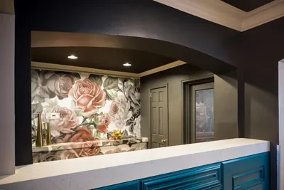 Lobby at City Suites Hotel