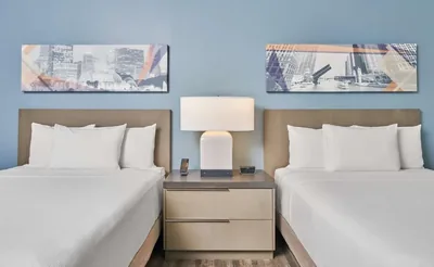 Guest room at Hyatt House/Hyatt Place Chicago Medical/University District