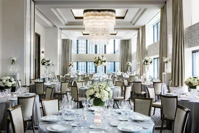 Restaurant and bar at The Langham, Chicago