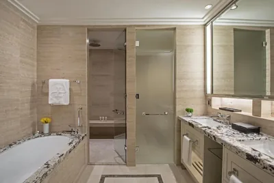 Guest room at The Langham, Chicago