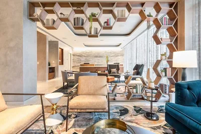 Lobby at Le M\u00e9ridien Essex Chicago