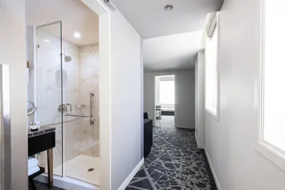 Suite at LondonHouse Chicago