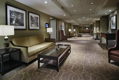 Amenities at Palmer House, a Hilton Hotel