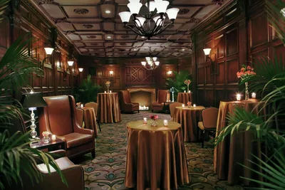 Amenities at Palmer House, a Hilton Hotel