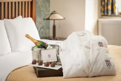 Amenities at The Quadrangle Club, University of Chicago