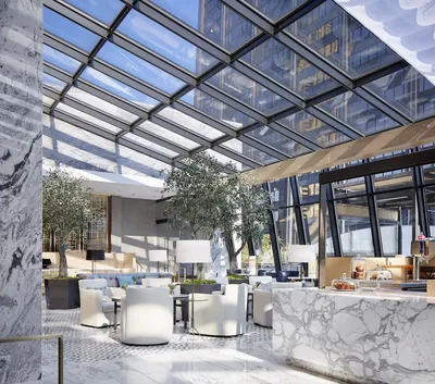 Restaurant and bar at The Ritz-Carlton, Chicago