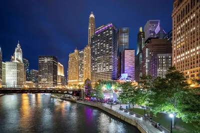 The Royal Sonesta Chicago Downtown exterior