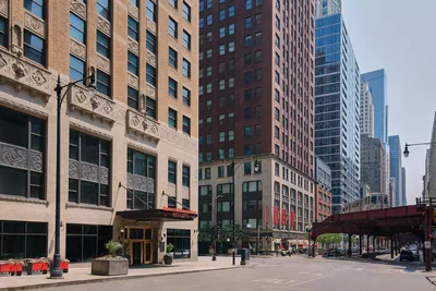 Sports Illustrated Chicago exterior