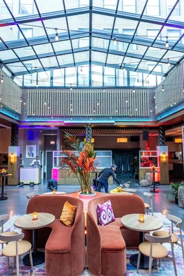 Restaurant and bar at Kimpton Gray Hotel