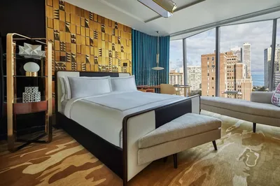 Guest room at Viceroy Chicago
