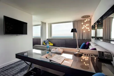 Guest room at The Wade