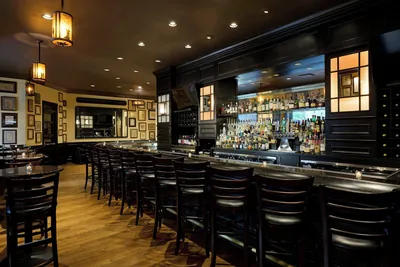 Restaurant and bar at The Westin Michigan Avenue Chicago