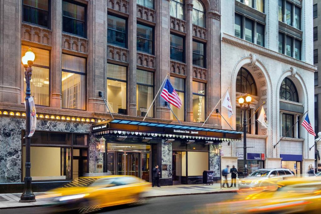 Roanoke Building (Residence Inn by Marriott Chicago Downtown/Loop)